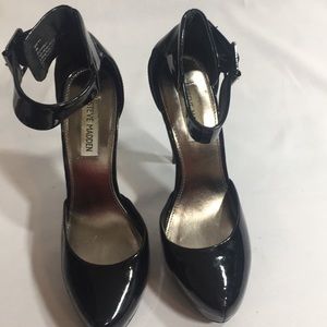Steve Madden black stilleto platform heels